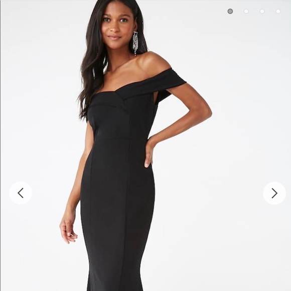 Black Mermaid Gown - Picture 1 of 14